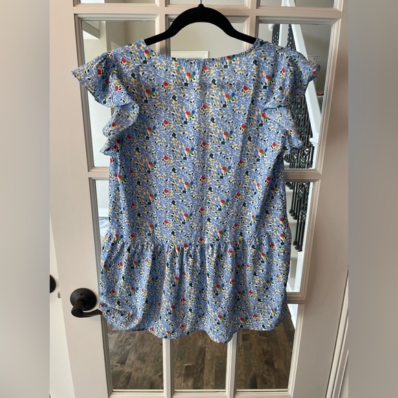 Cute shirt! - Picture 2 of 3